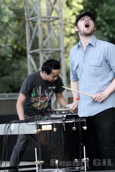 FUCK BUTTONS - 2010-06-06 - PARIS - Parc de la Villette - 